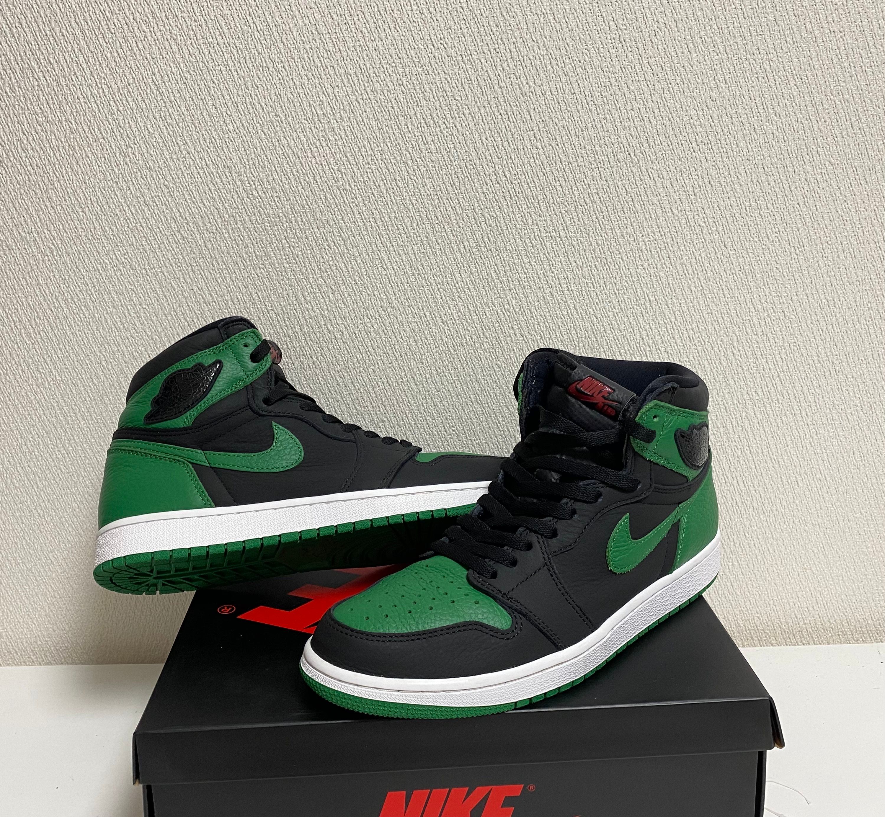 Nike Air Jordan 1 Retro High OG "Black/Pine Green" (2020)      