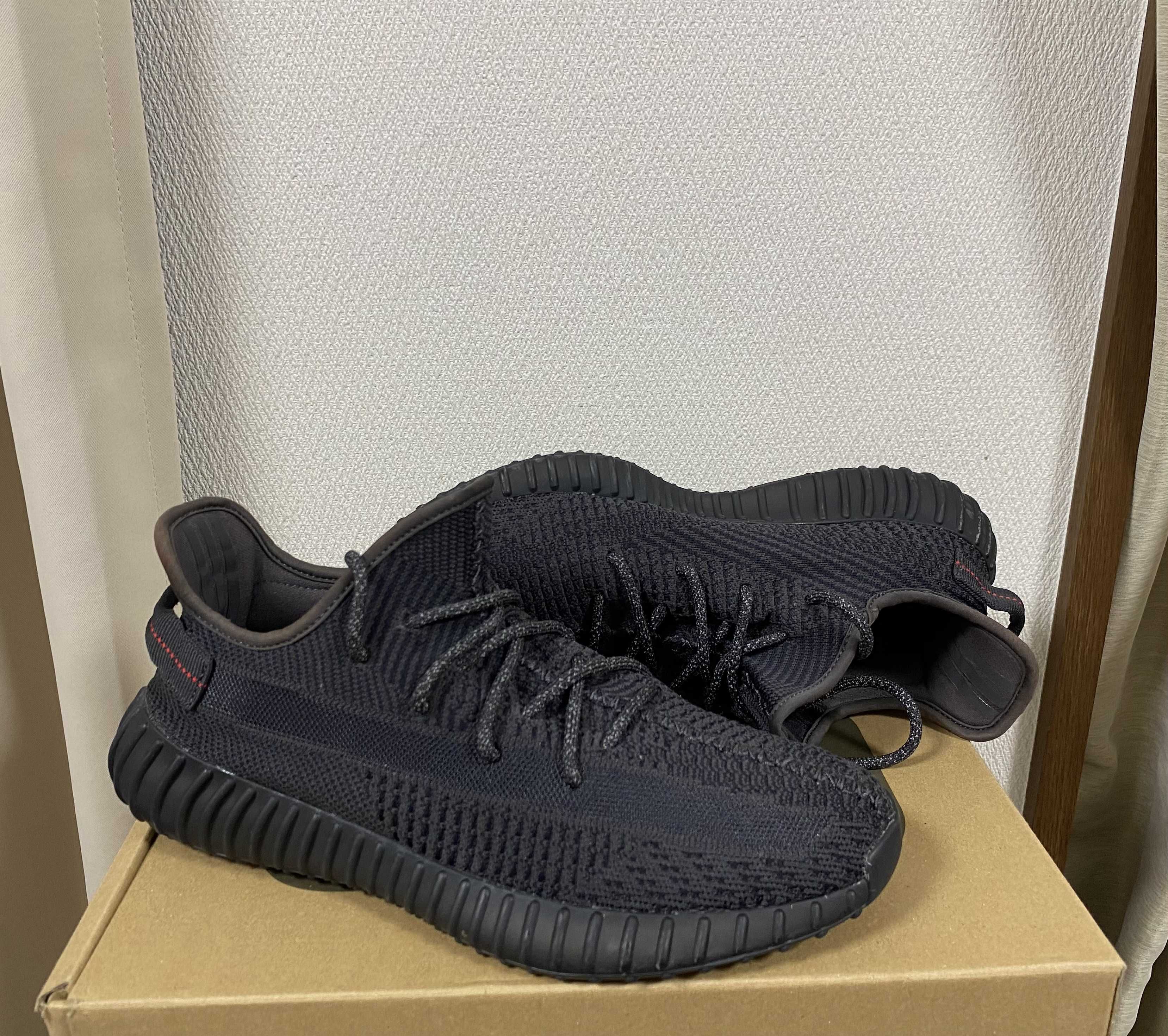 adidas YEEZY Boost 350 V2 "Black"