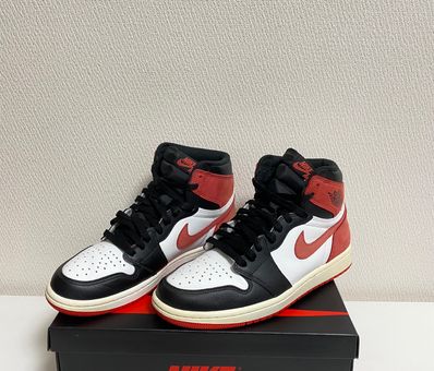 NIKE AIR JORDAN 1 RETRO HIGH "TRACK RED"