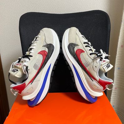 sacai × Nike Vapor Waffle "Royal Fuchsia"