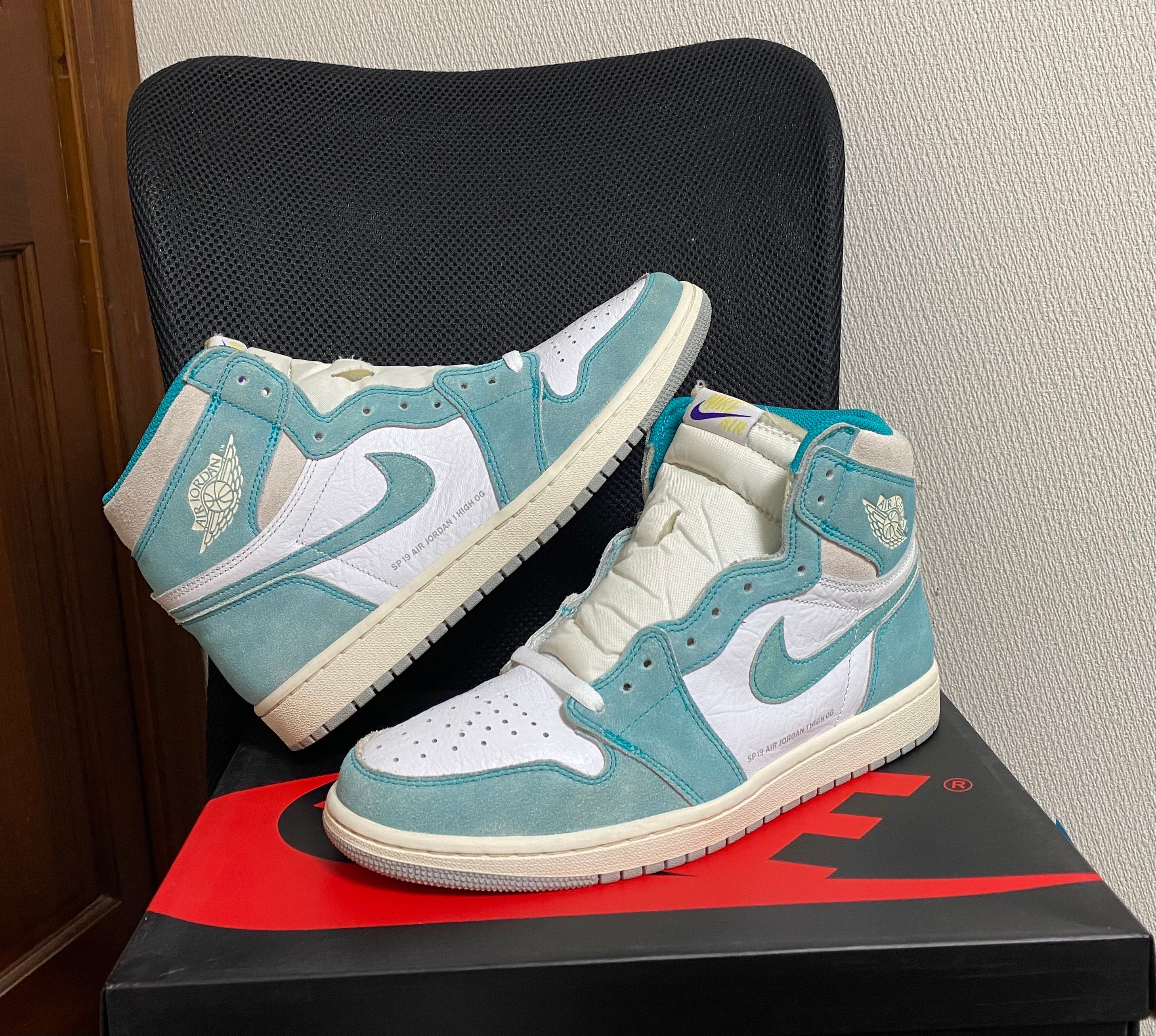 Nike Air Jordan 1 Retro High OG "Turbo Green"
