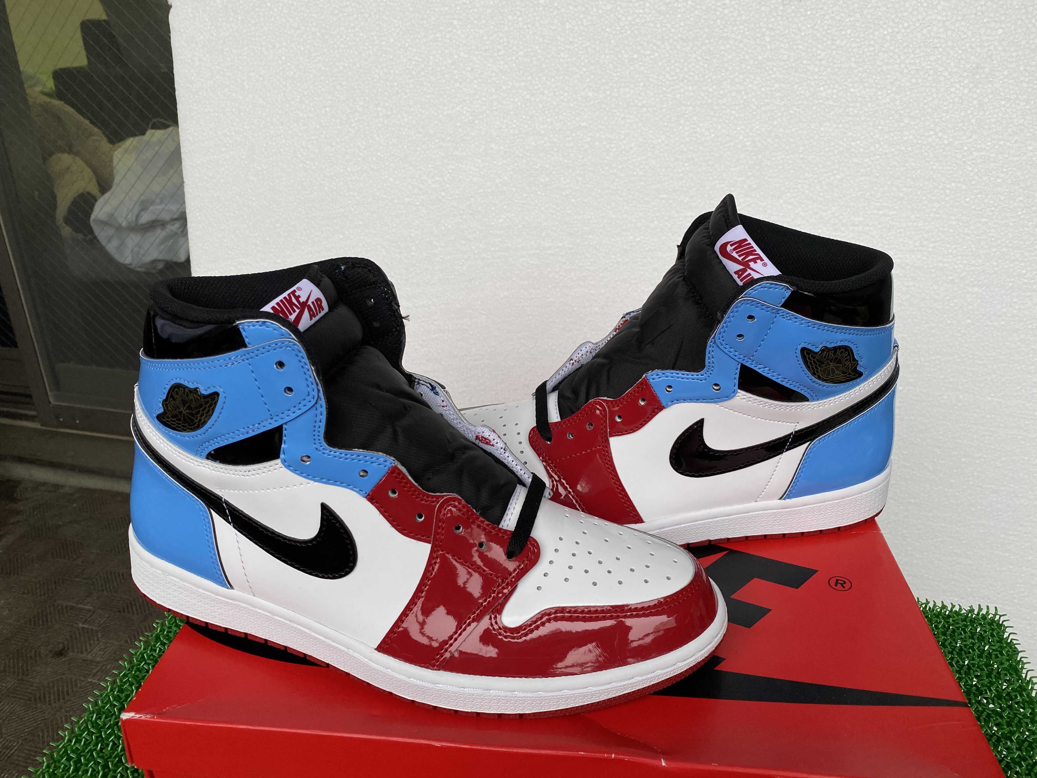 Nike Air Jordan 1 High OG "Fearless"