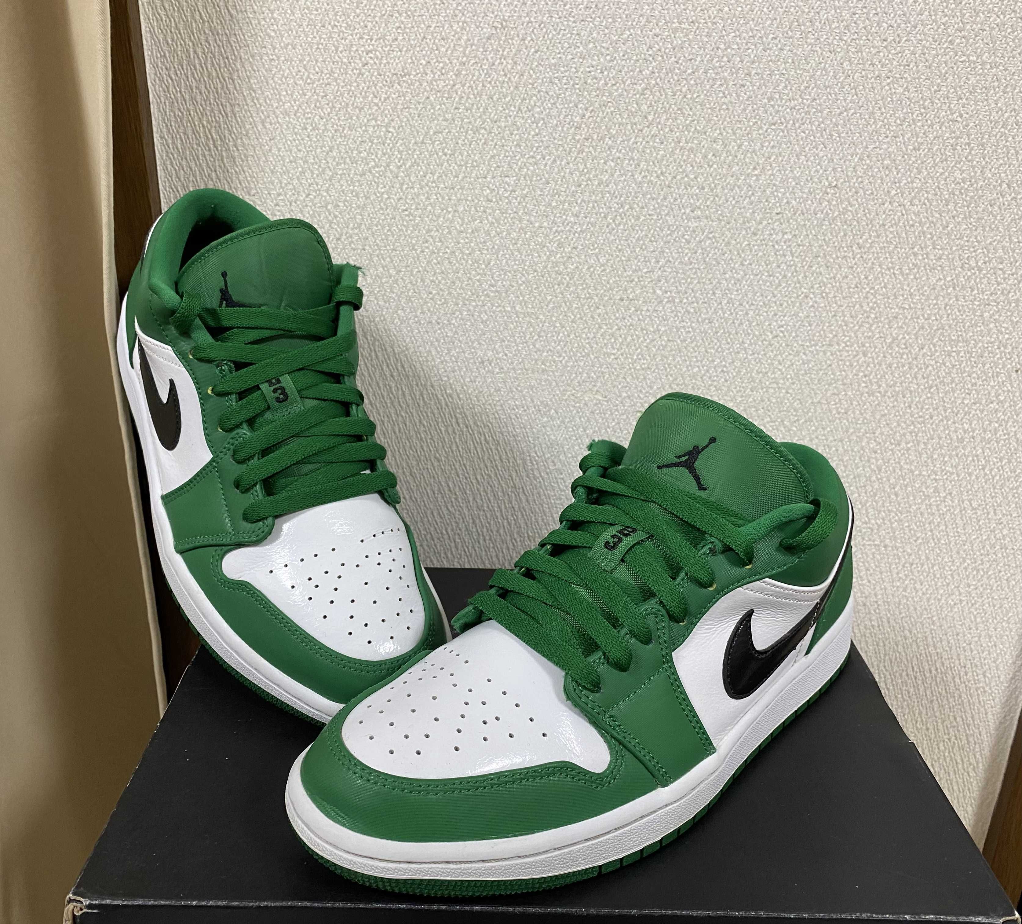 NIKE AIR JORDAN 1 LOW "PINE GREEN/WHITE"