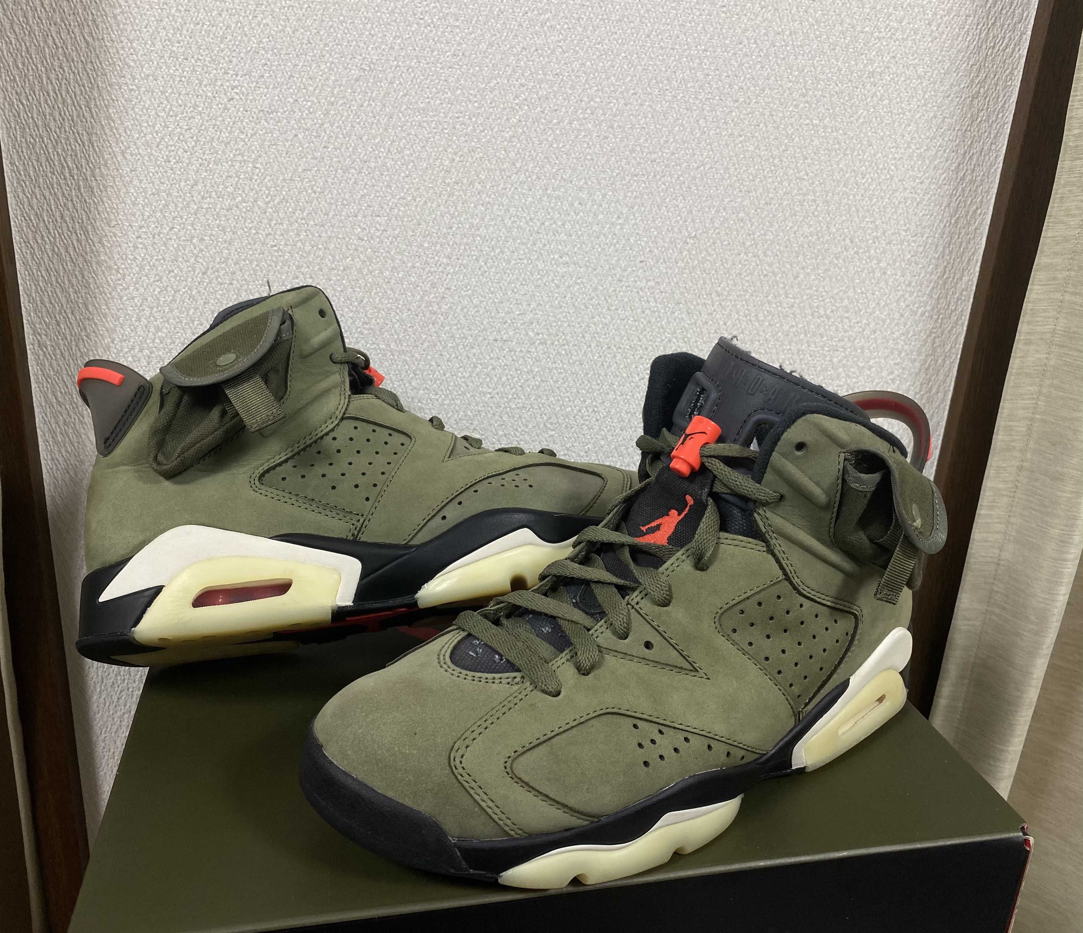 Travis Scott × Nike Air Jordan 6 Retro "Medium Olive"