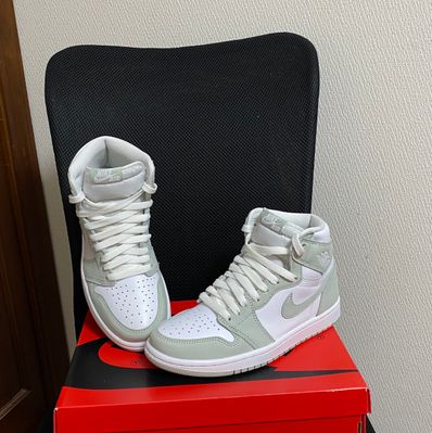 Nike Women's Air Jordan 1 High OG "Seafoam"