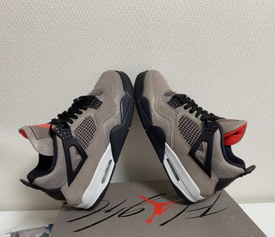 Nike Air Jordan 4 "Taupe Haze"