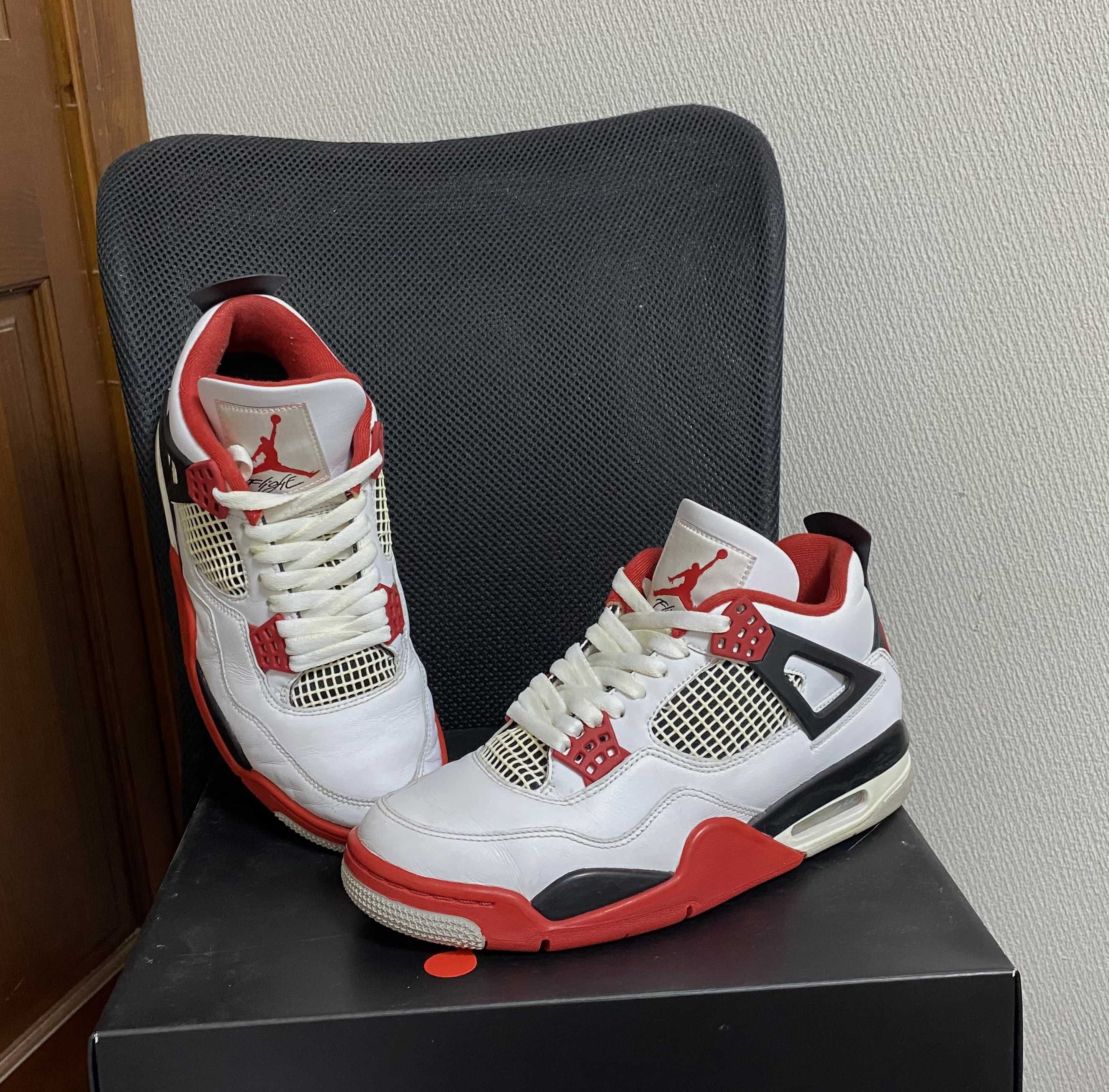 Nike Air Jordan 4 Retro OG "Fire Red" (2020)