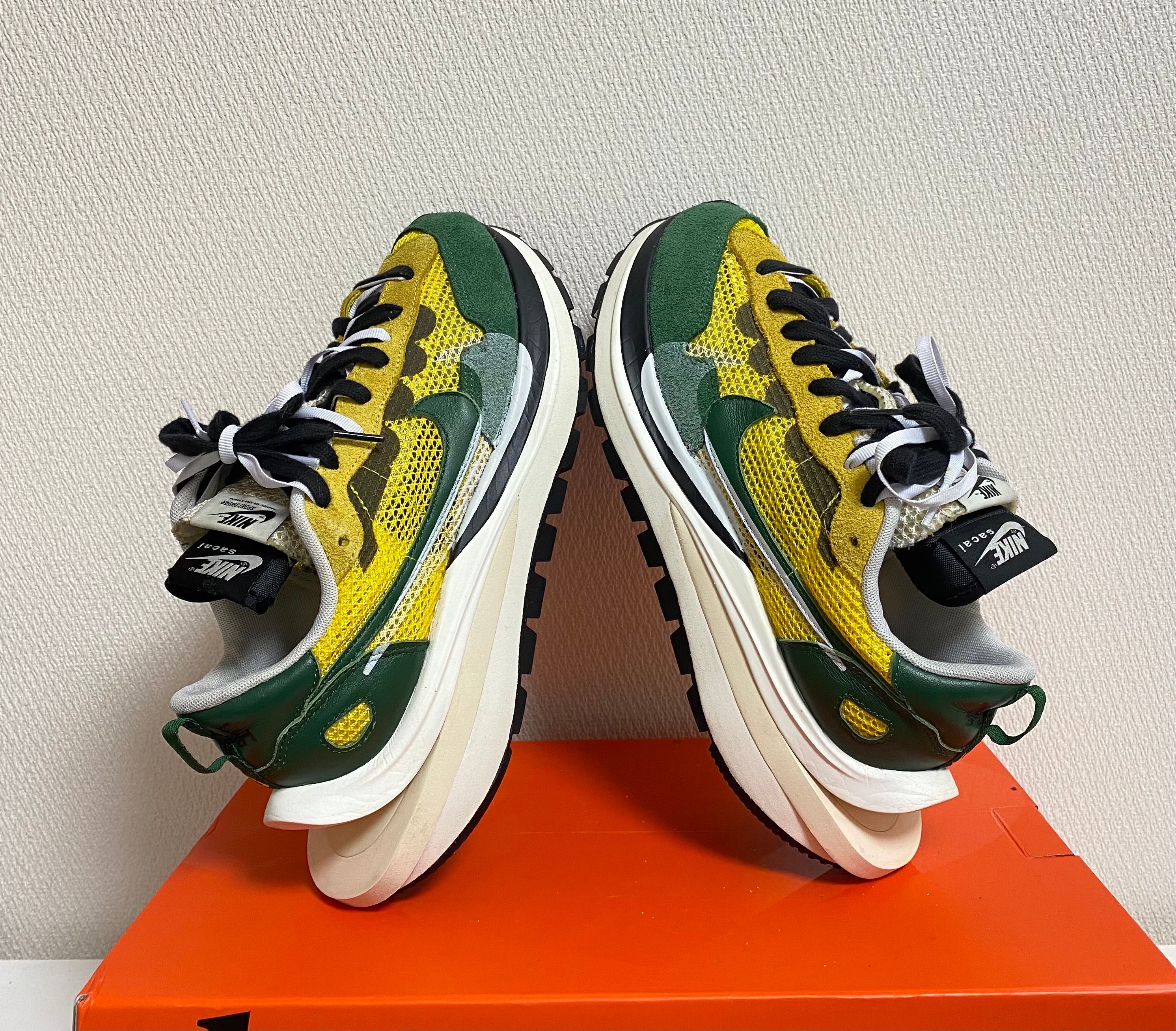sacai × Nike Vapor Waffle "Tour Yellow/Stadium Green-Sail"