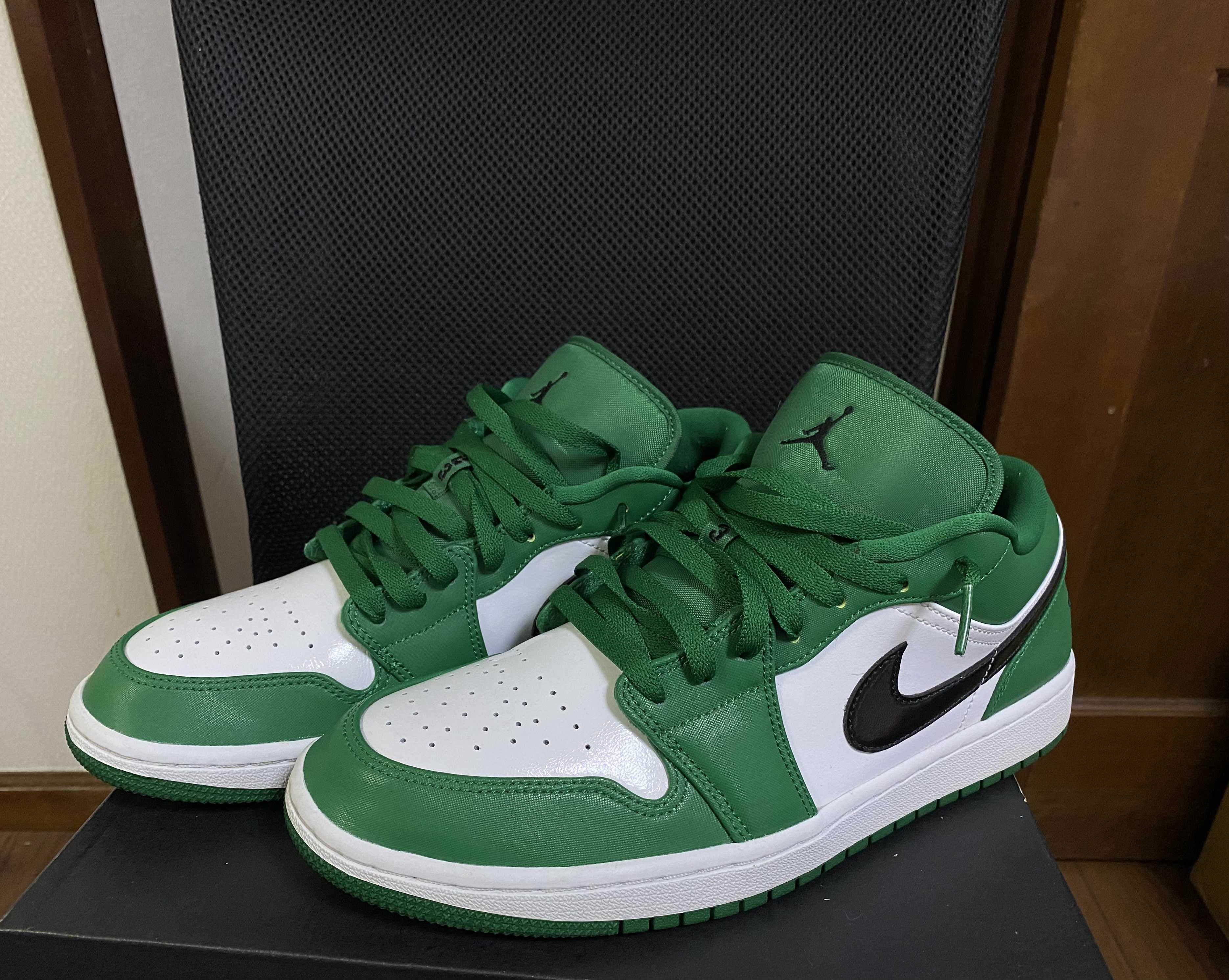 NIKE AIR JORDAN 1 LOW "PINE GREEN/WHITE"