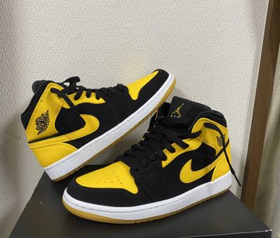Nike Air Jordan 1 Retro Mid "New Love" (2017)