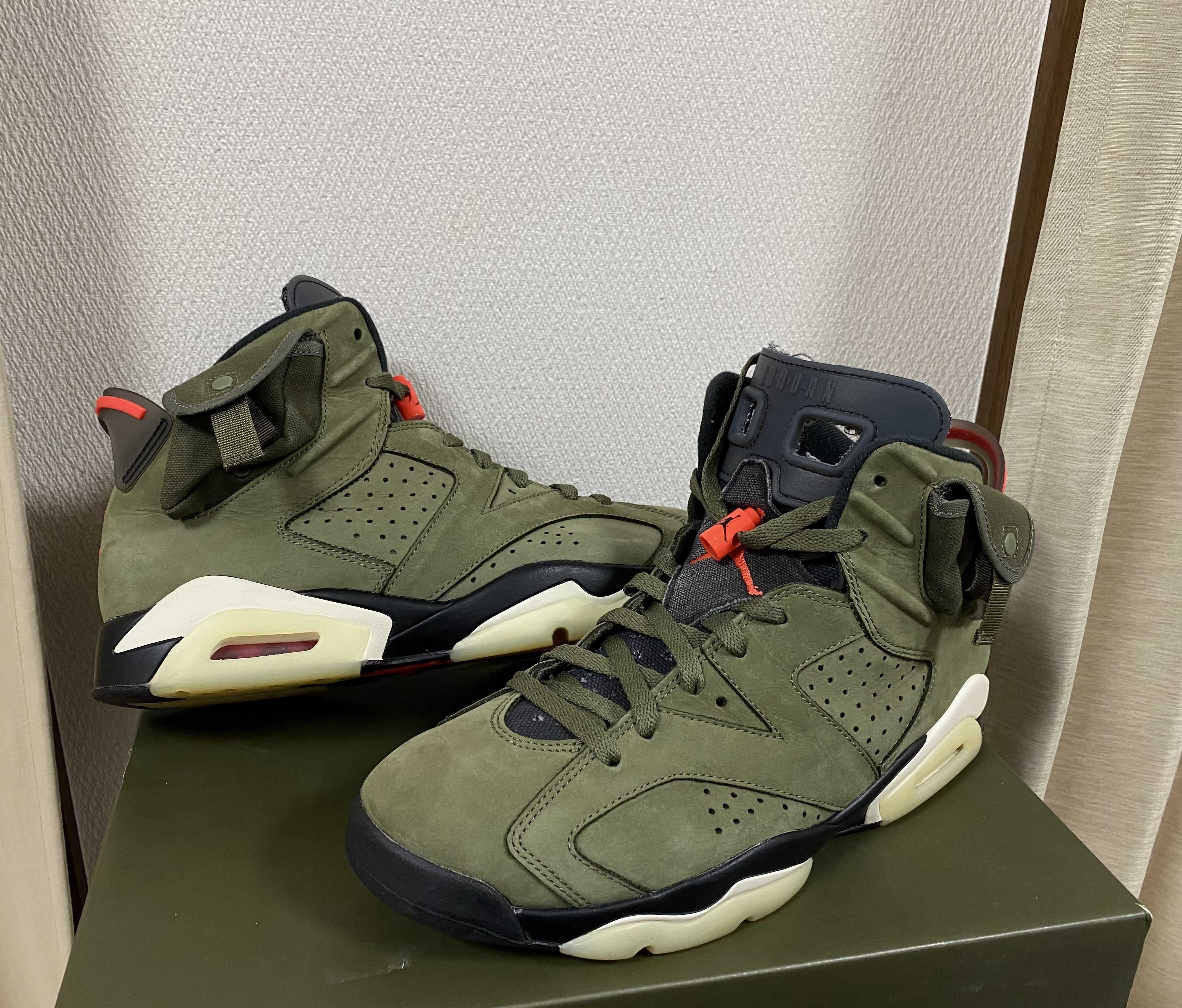 Travis Scott × Nike Air Jordan 6 Retro "Medium Olive"