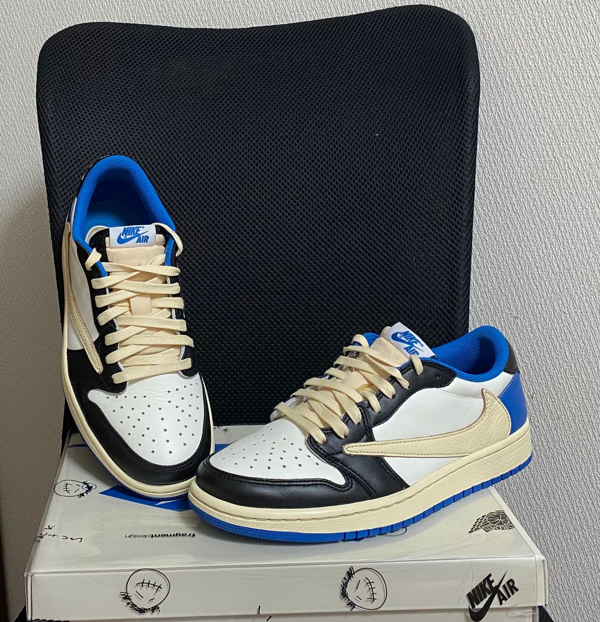 Travis Scott × fragment design × Nike Air Jordan 1 Low OG SP "Military Blue"