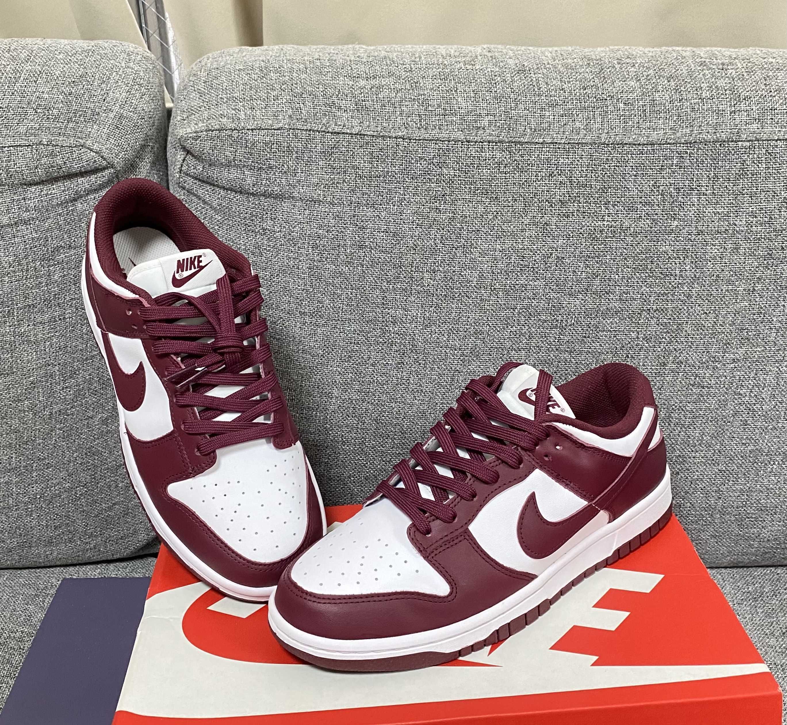 NIKE Women's DUNK LOW "BORDEAUX"