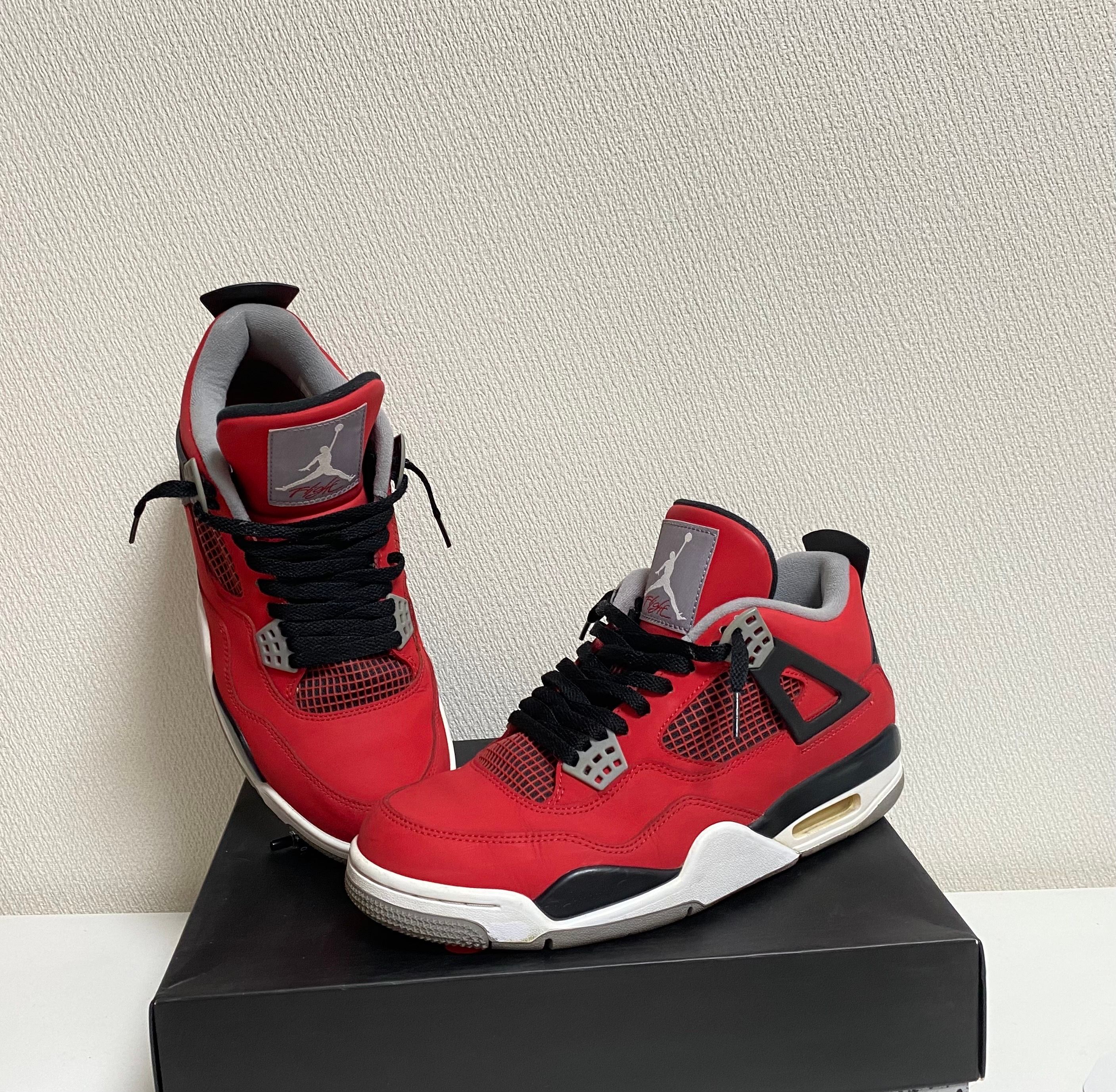 Nike Air Jordan 4 Retro "Toro Bravo"