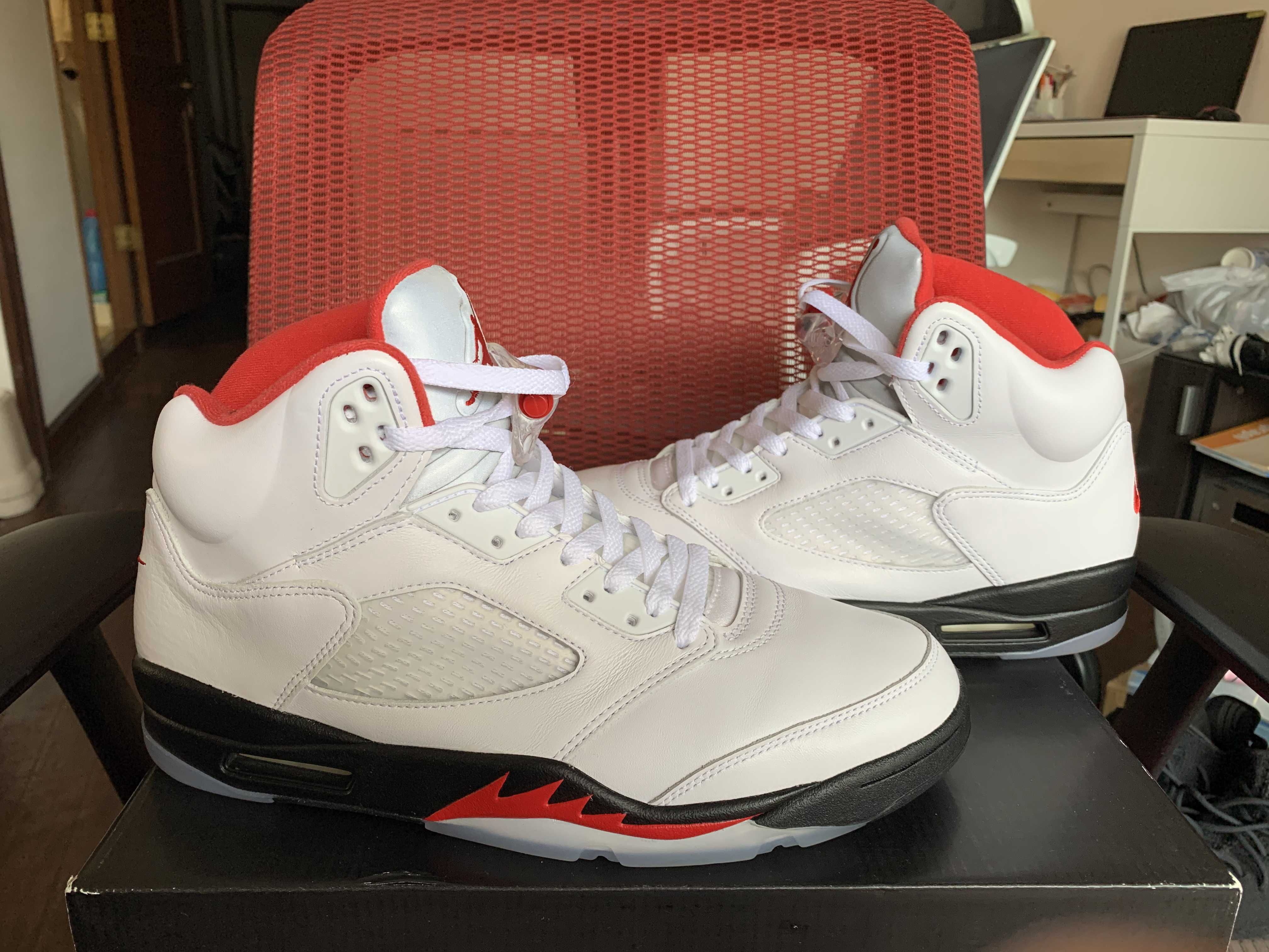Nike Air Jordan 5 Retro "Fire Red" (2020)