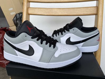 NIKE AIR JORDAN 1 LOW "LIGHT SMOKE GREY"