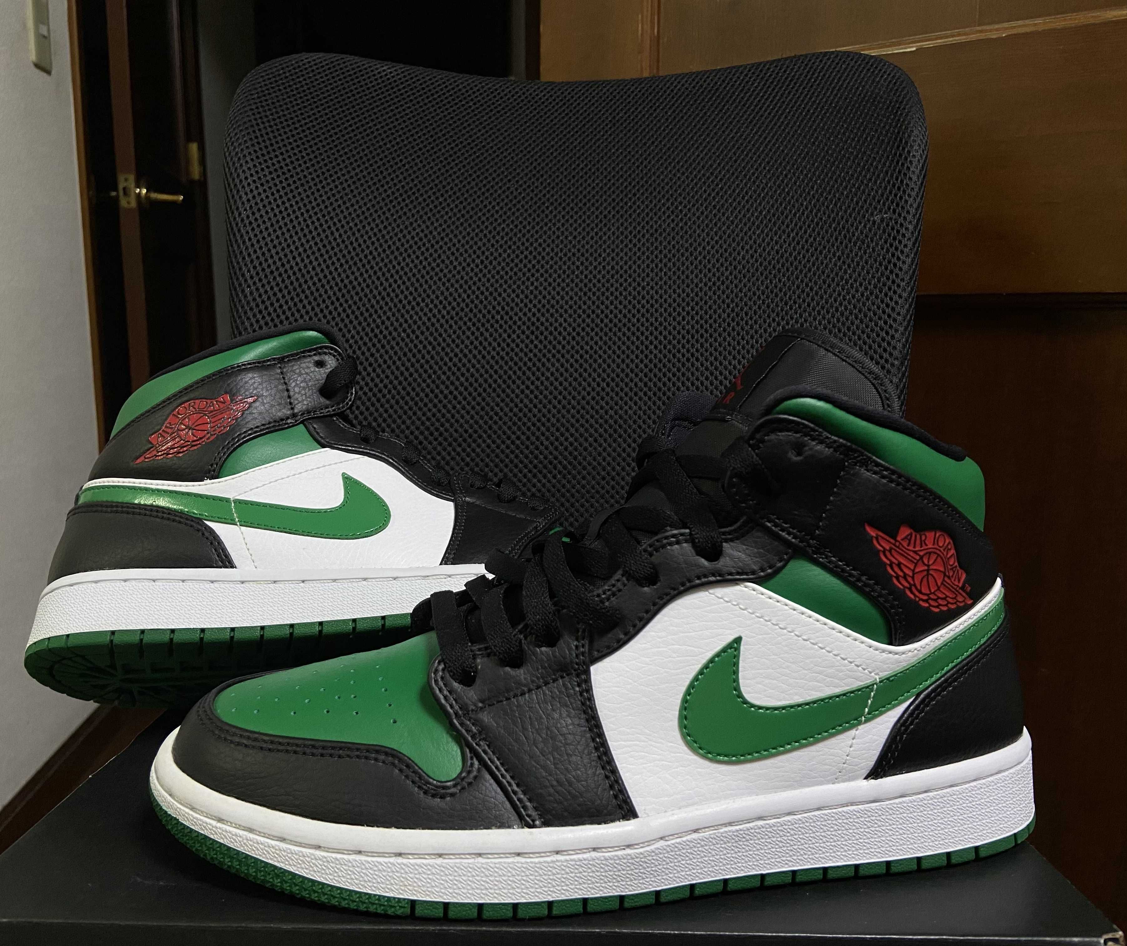 NIKE AIR JORDAN 1 MID "PINE GREEN"