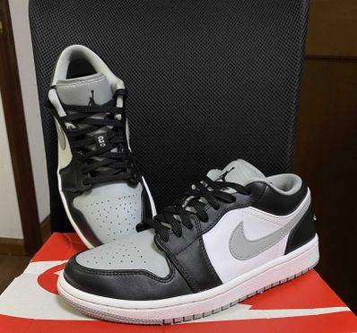 NIKE AIR JORDAN 1 LOW "BLACK/LIGHT SMOKE GREY"