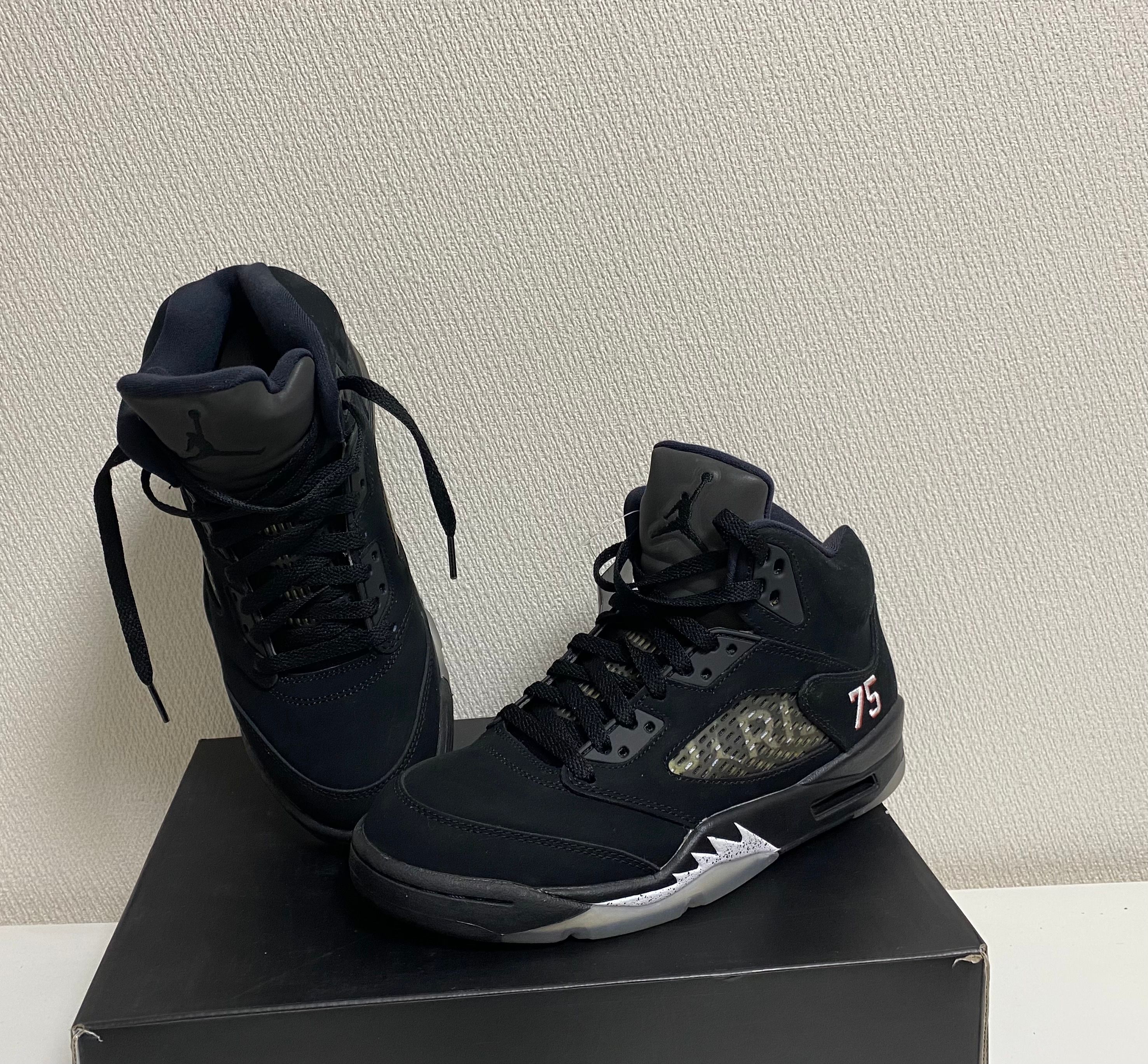 NIKE AIR JORDAN 5 PARIS SAINT-GERMAIN BLACK/CEMENT GREY