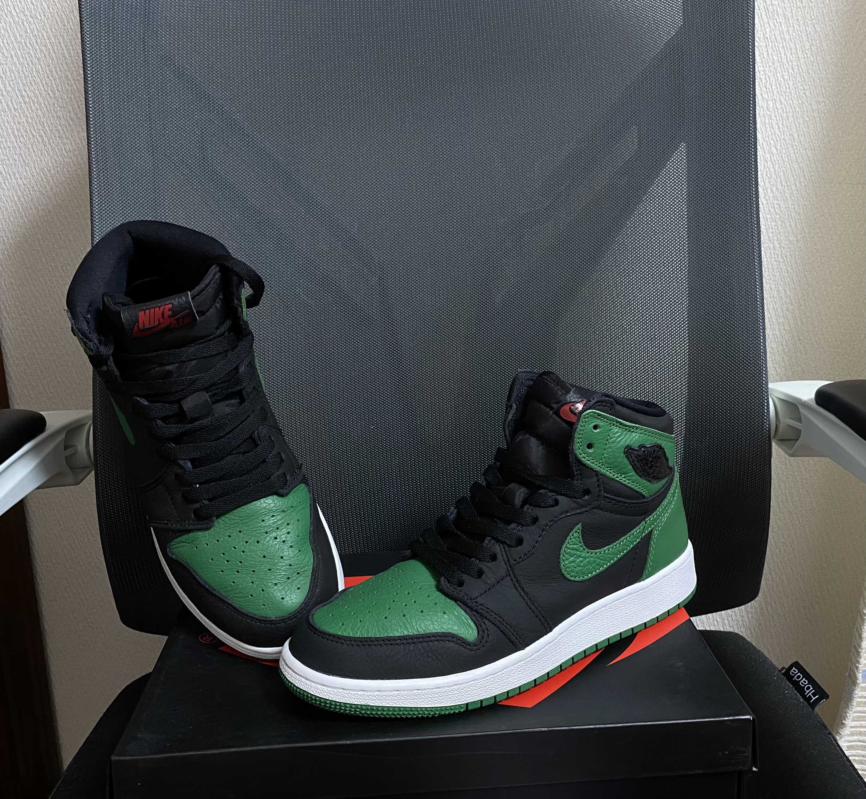 NIKE AIR JORDAN 1 RETRO HIGH OG GS "BLACK/PINE GREEN"