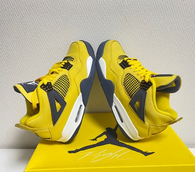 Nike Air Jordan 4 "Tour Yellow"