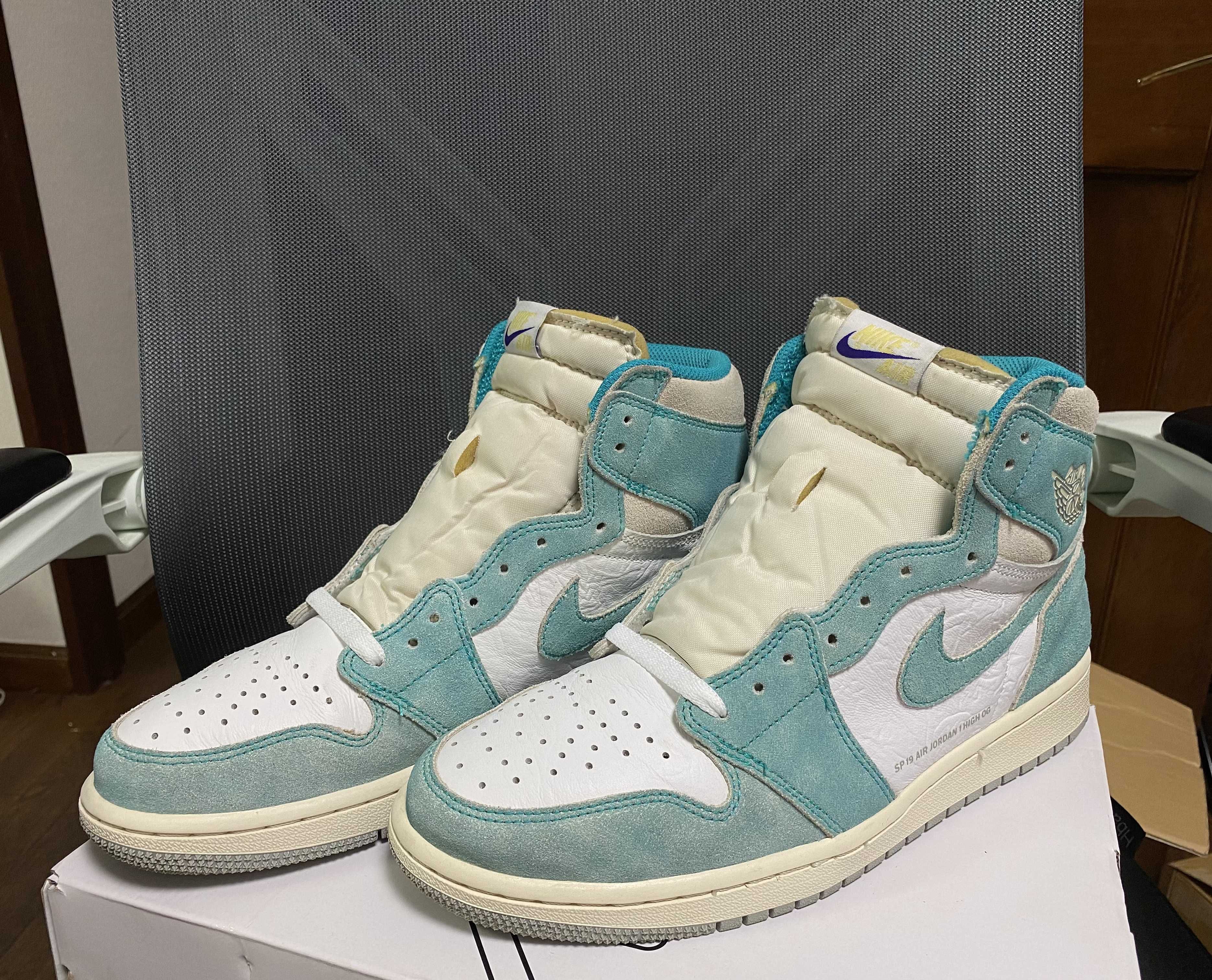 Nike Air Jordan 1 Retro High OG "Turbo Green"