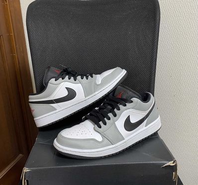 NIKE AIR JORDAN 1 LOW "LIGHT SMOKE GREY"