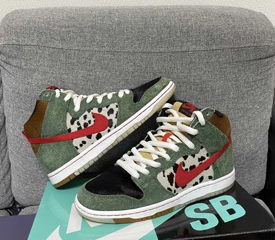 Nike SB Dunk High Pro QS "Dog Walker"