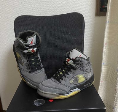 Off-White × Nike Air Jordan 5 "Black/Muslin/Fire Red"