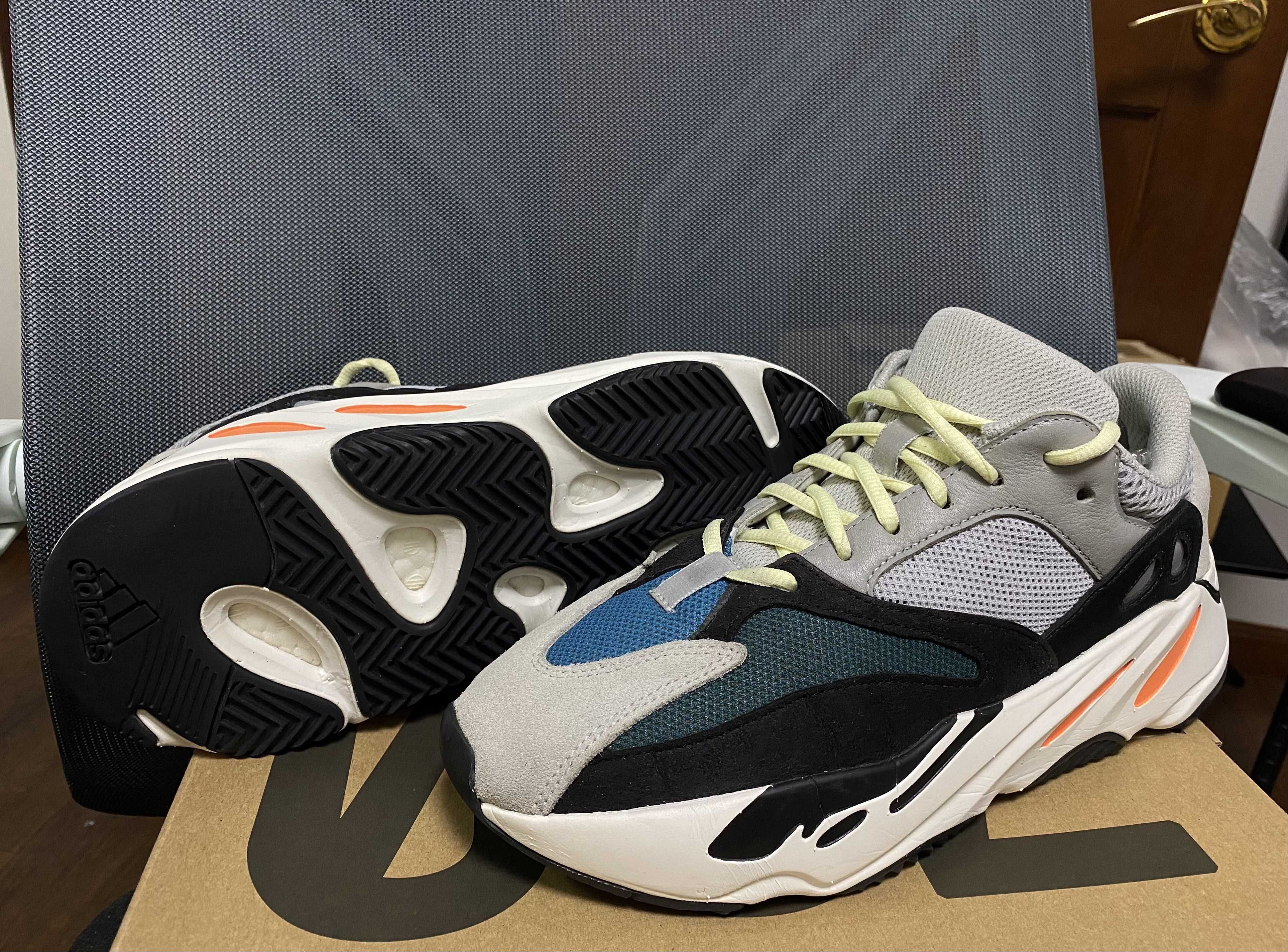 adidas YEEZY Boost 700 "Wave Runner"