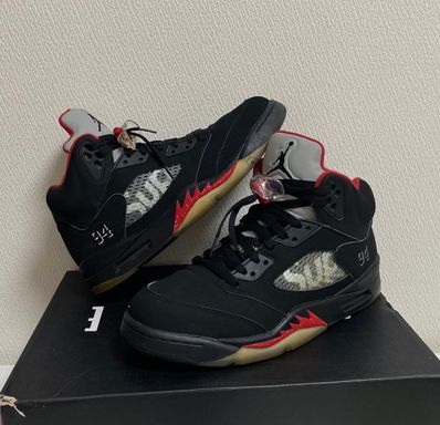 Supreme × Nike Air Jordan 5 Retro "Black"