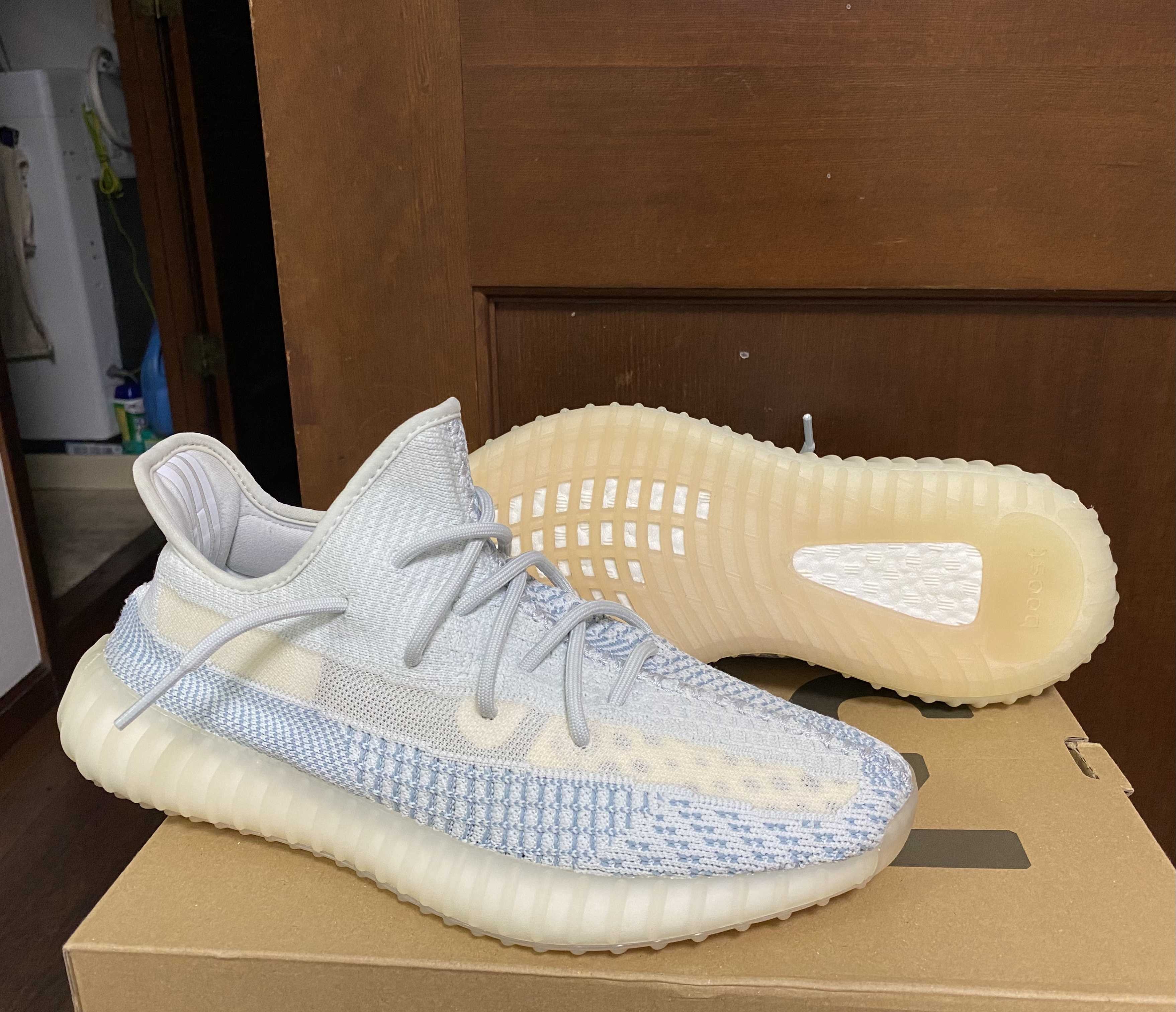 adidas YEEZY Boost 350 V2 "Cloud White"
