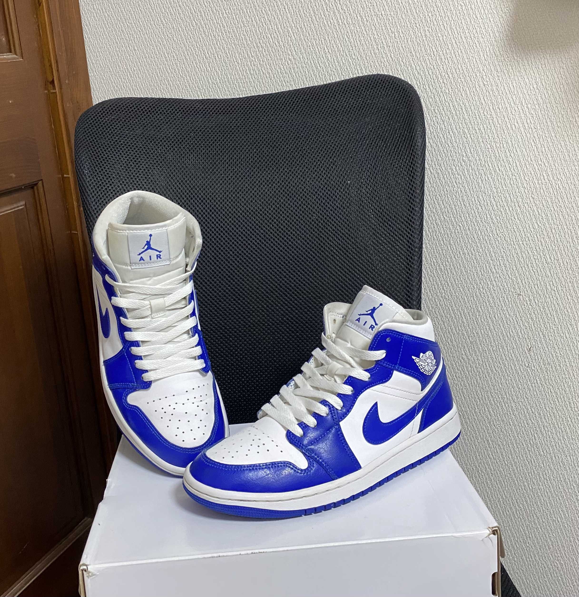 Nike Women's Air Jordan 1 Mid "Kentucky Blue"