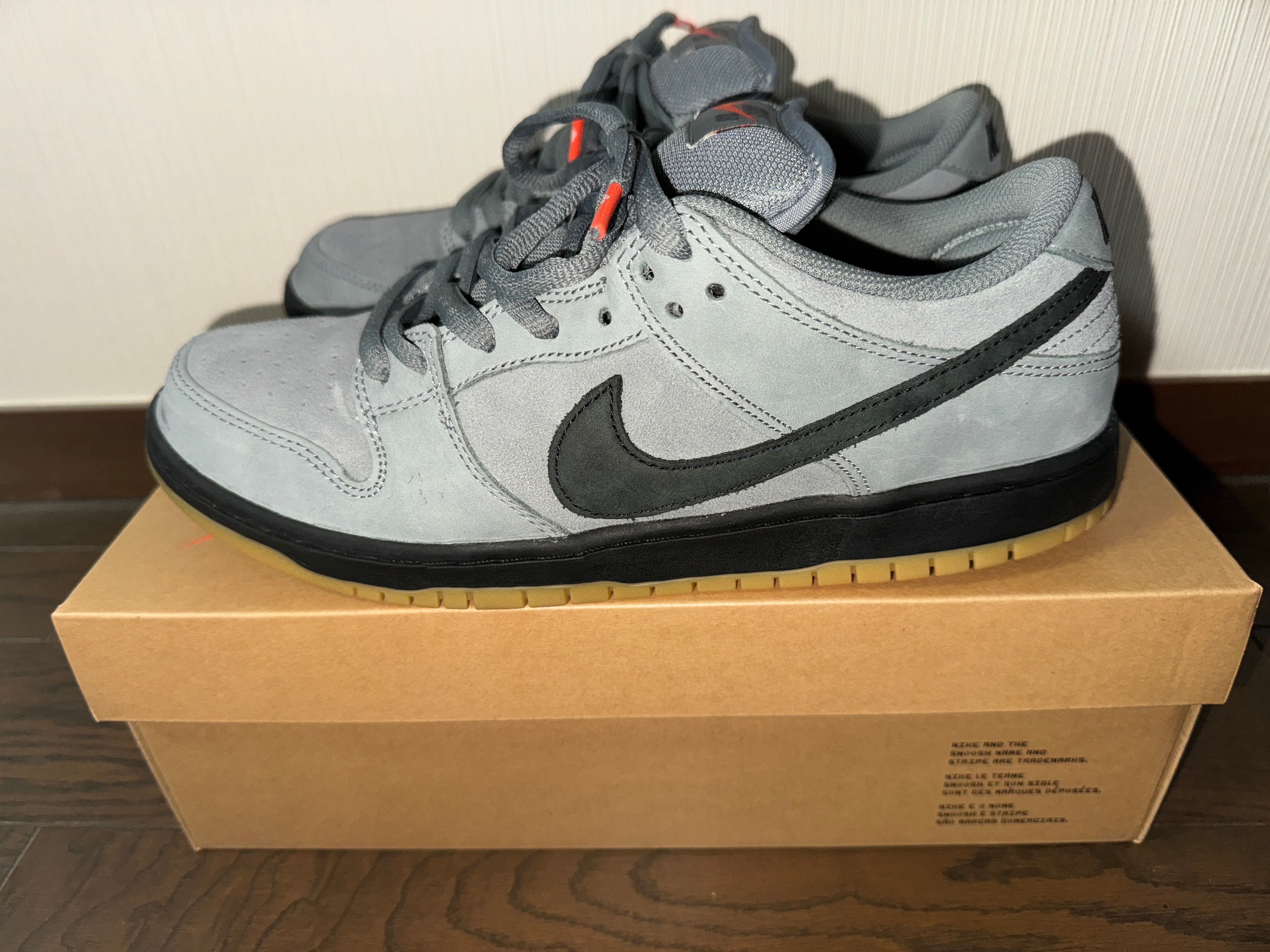 Nike SB Dunk Low ISO "Cool Grey/Black"