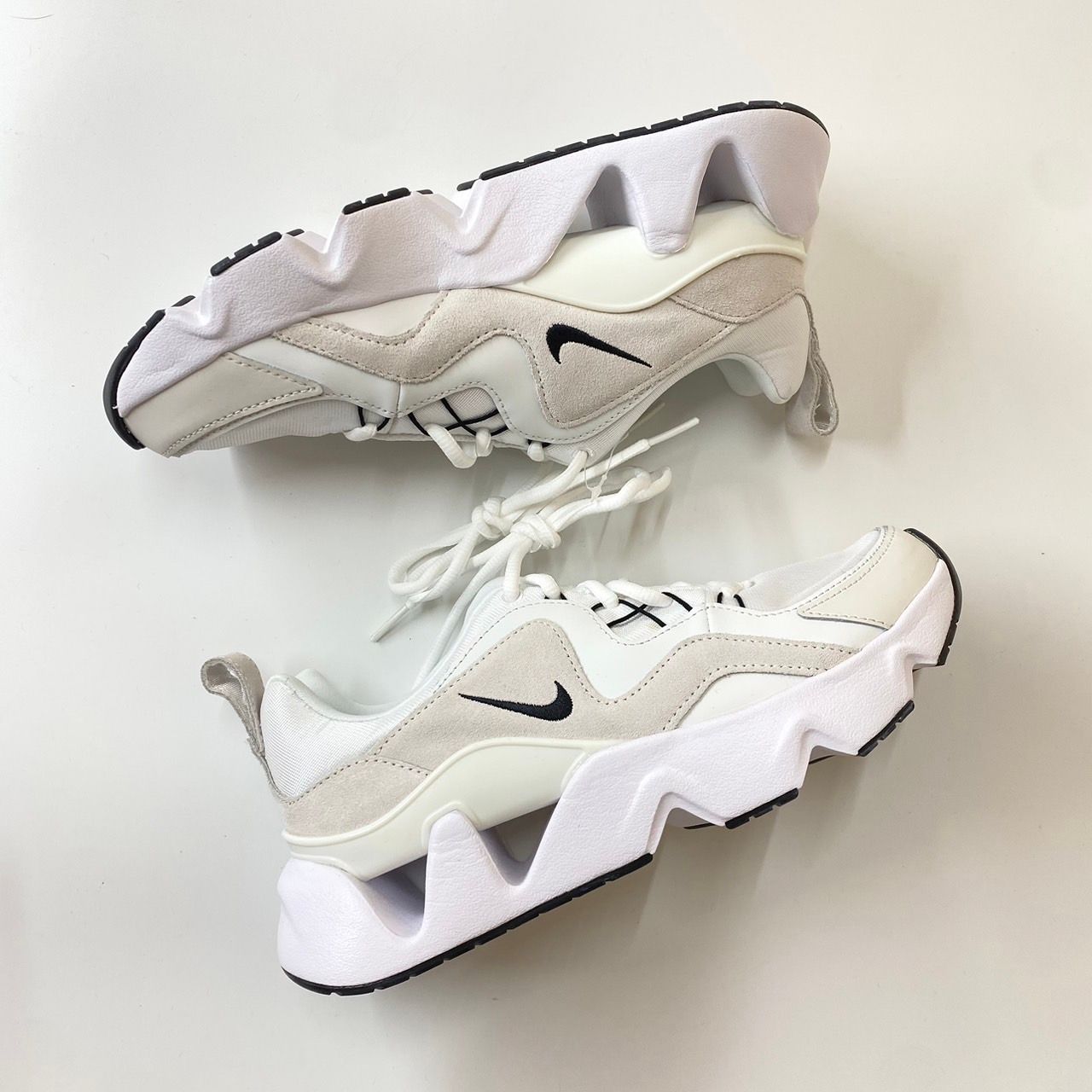 Nike Women's RYZ 365 "White/Phantom/Black"