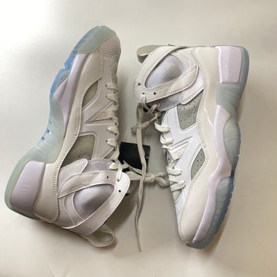 Nike Jumpman Two Trey "White/Black/University Blue"