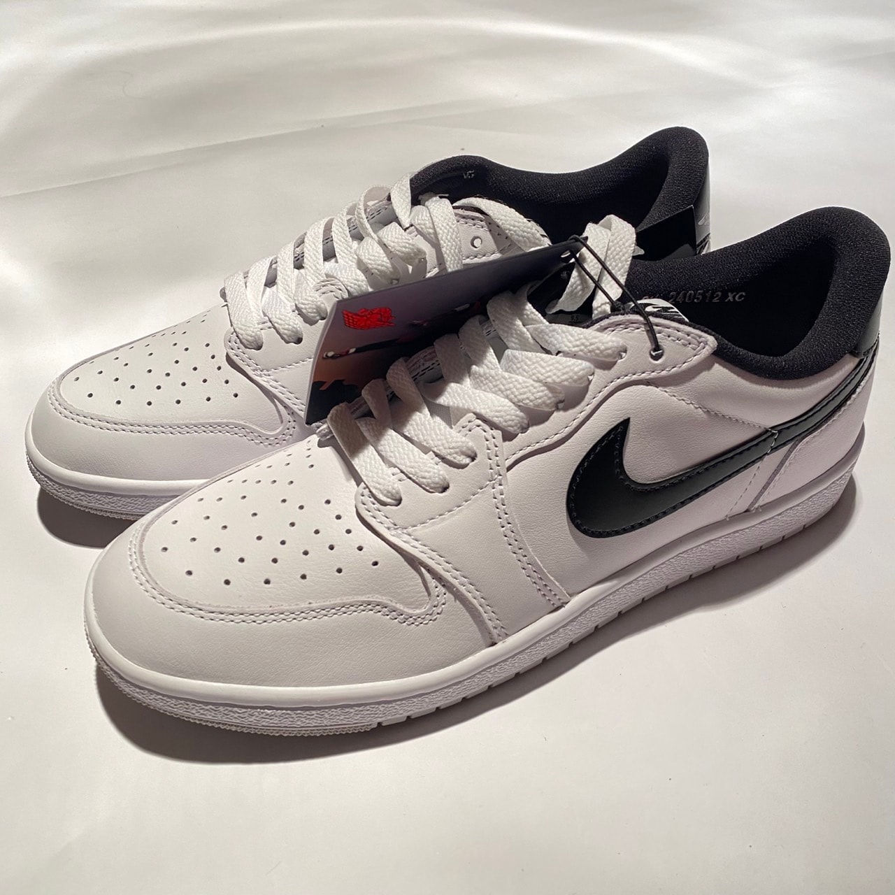 Nike Air Jordan 1 Low '85 "Metallic Black"