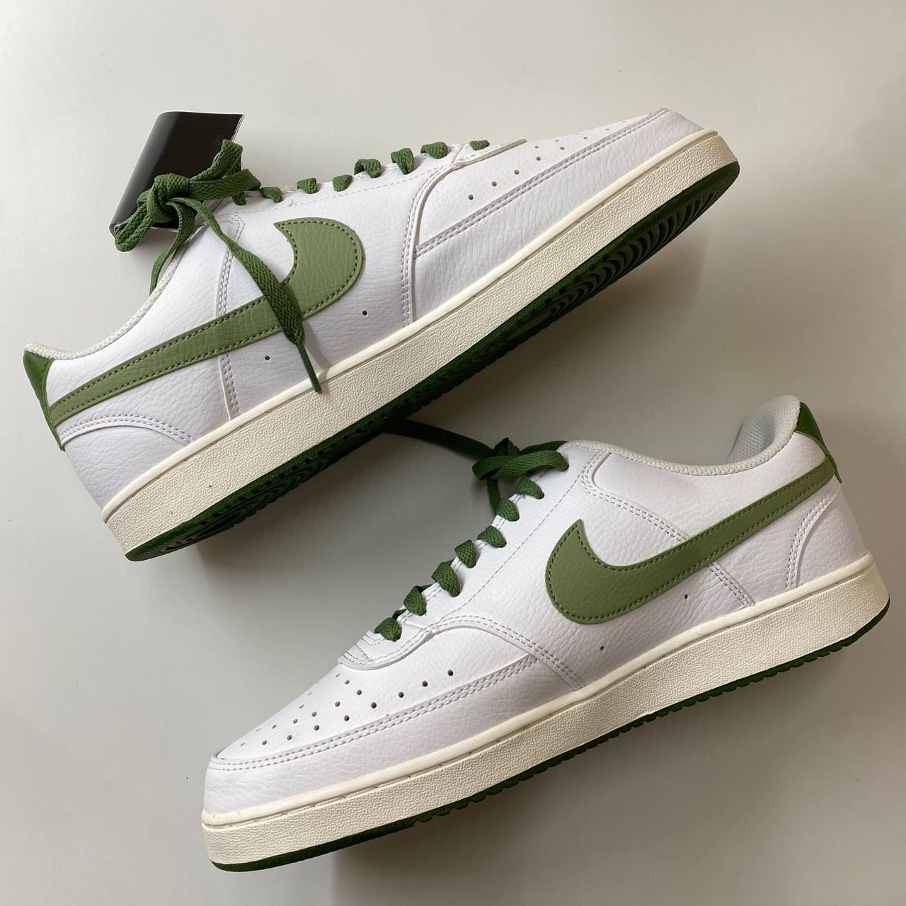 ナイキ ナイキ コートビジョン ロー "ホワイト/オイルグリーン/ツリーライン/セイル"