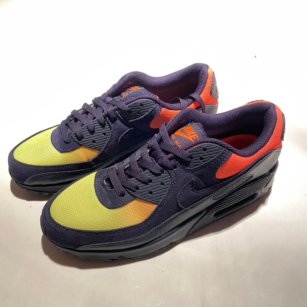 Nike Air Max 90 "Lemon Venom"