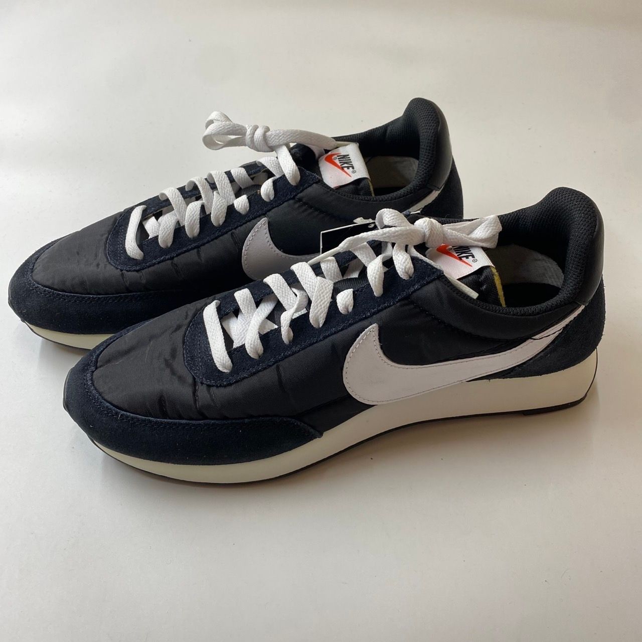 ナイキ エアテイルウィンド79 "ブラック/ホワイト"