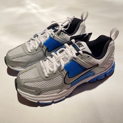 Nike GS Zoom Vomero 5 "White/Metallic Silver"