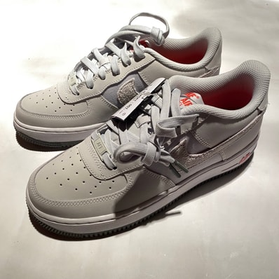 Nike GS Air Force 1 LV8 "Photon Dust/White/Picante Red/Photon Dust"