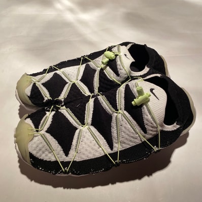Nike ISPA Mindbody "Black/ White/Barely Volt"