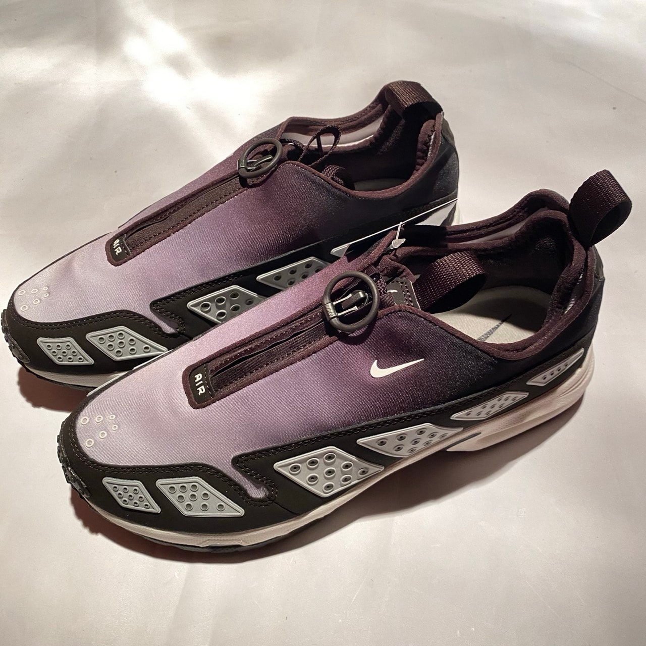 Nike Women's Air Max SNDR "Velvet Brown/Light Bone/Cave Stone/Sail"