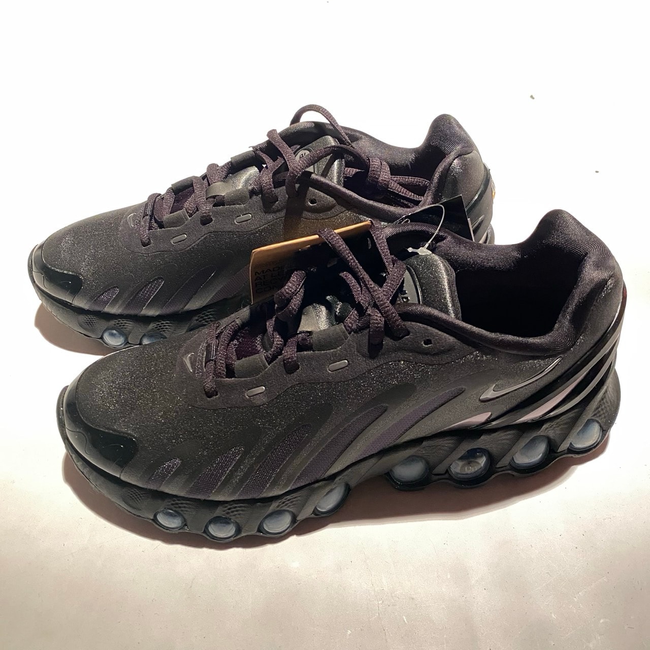 Nike Women's Air Max DN8 "Black/Metallic Dark Grey"