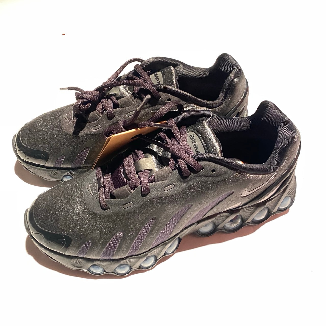 Nike Women's Air Max DN8 "Black/Metallic Dark Grey"