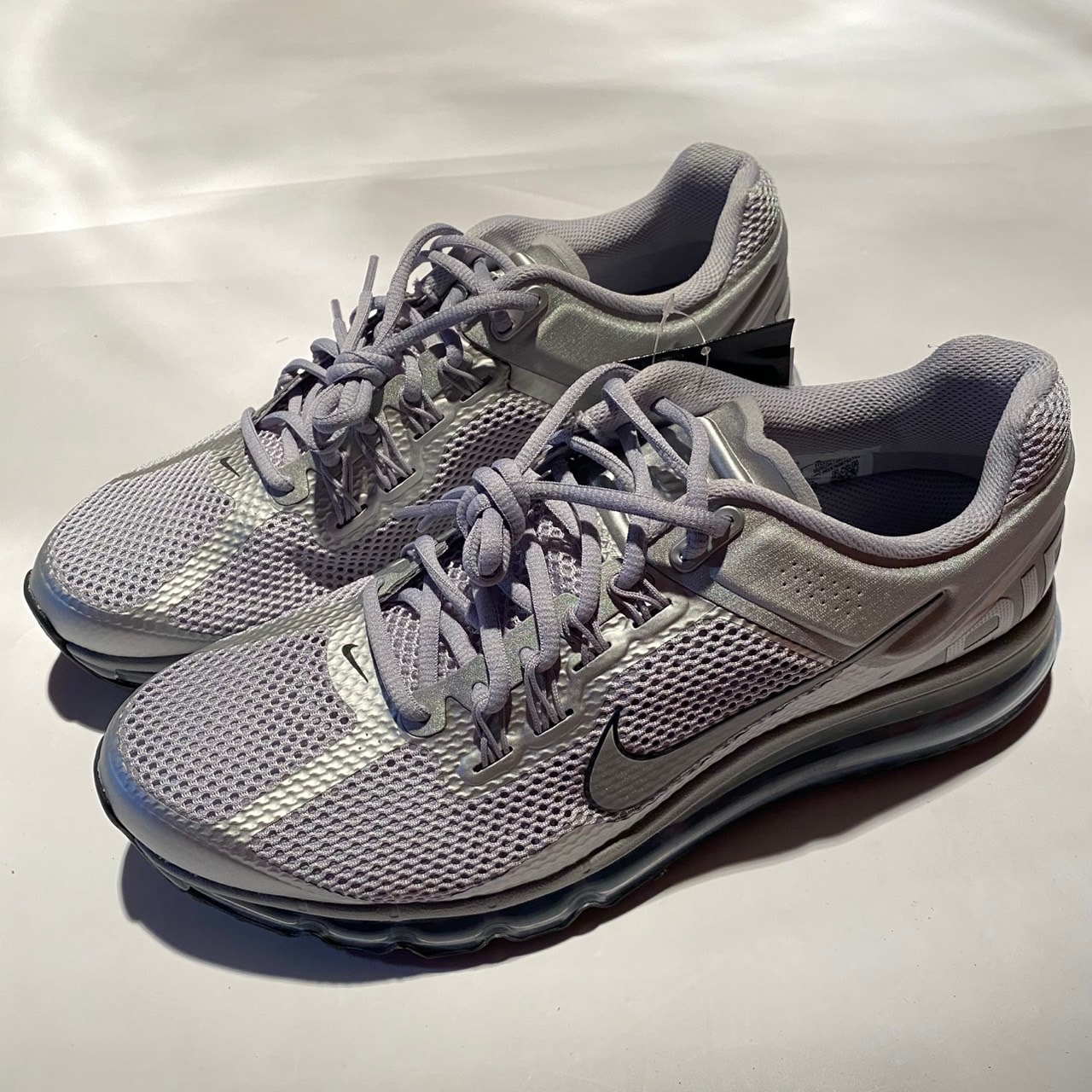 ナイキ エアマックス2013 "メタリックシルバー/ブラック"