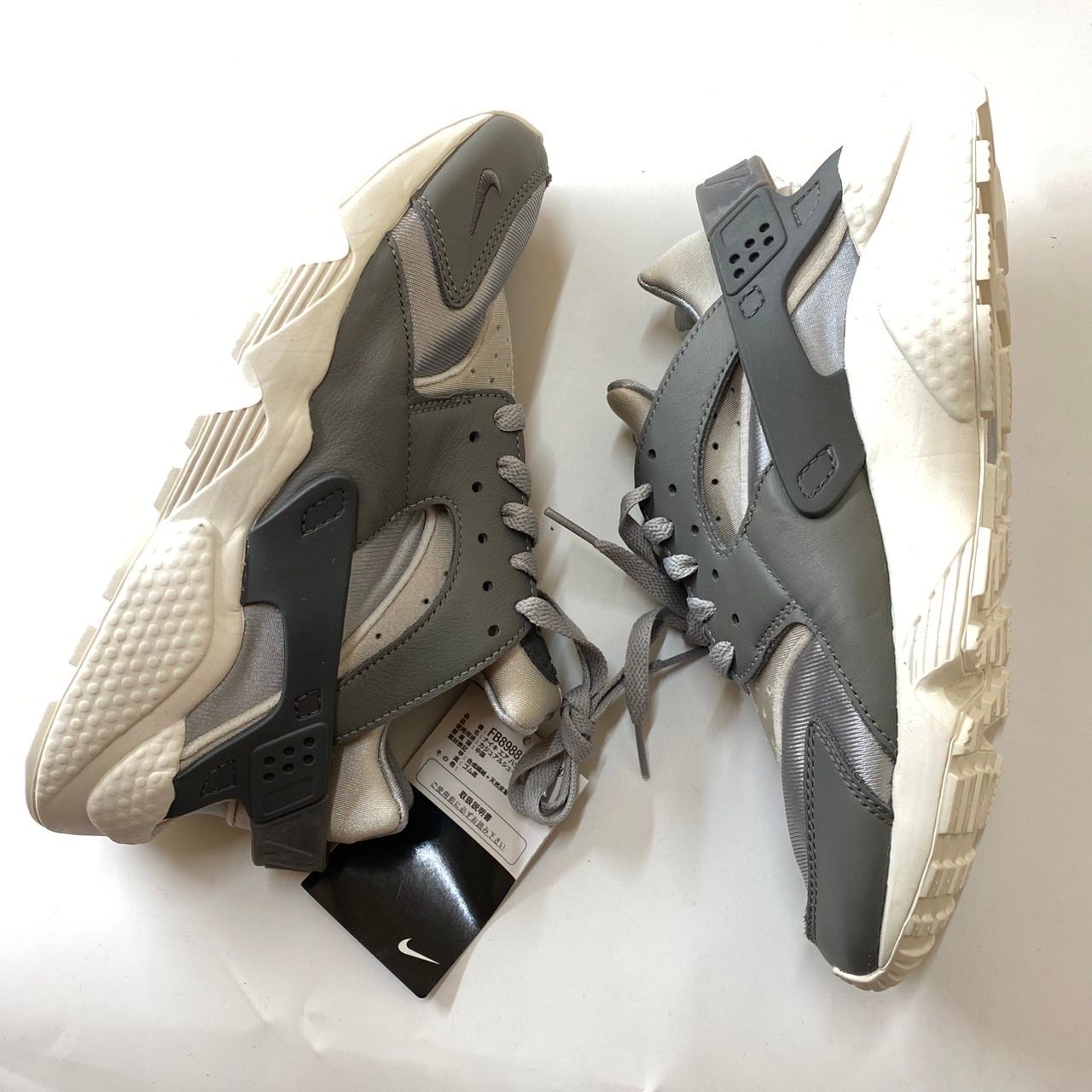 Nike Air Huarache "Light Smoke Gray"