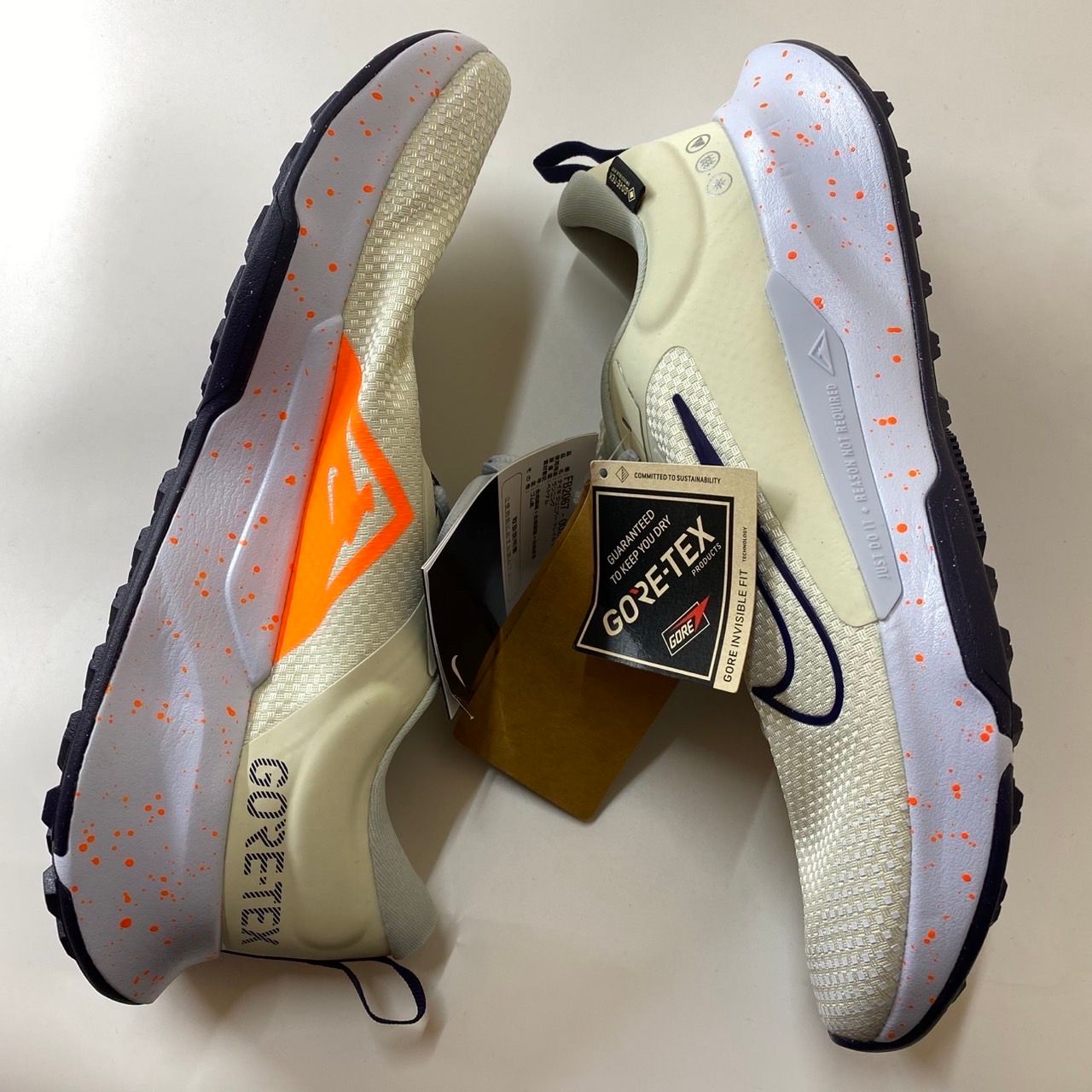 Nike Juniper Trail 2 GORE-TEX "Sea Glass/Purple Ink/Blue Tint/Total Orange"