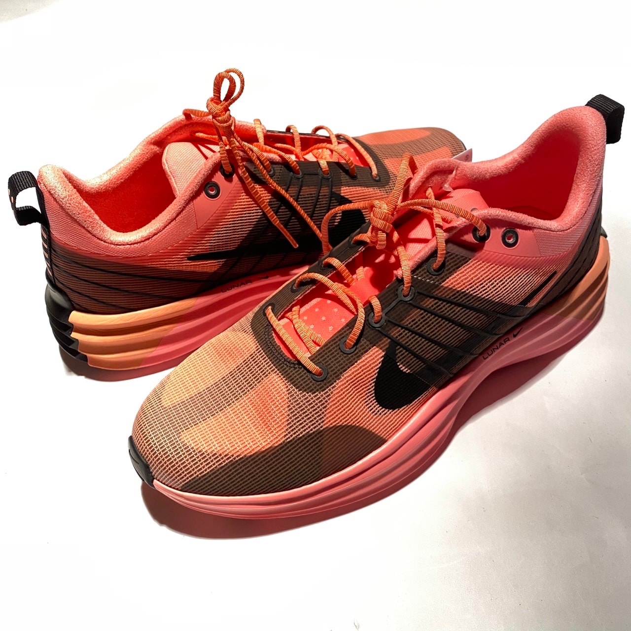 Nike Lunar Roam Premium "Pink Gaze"